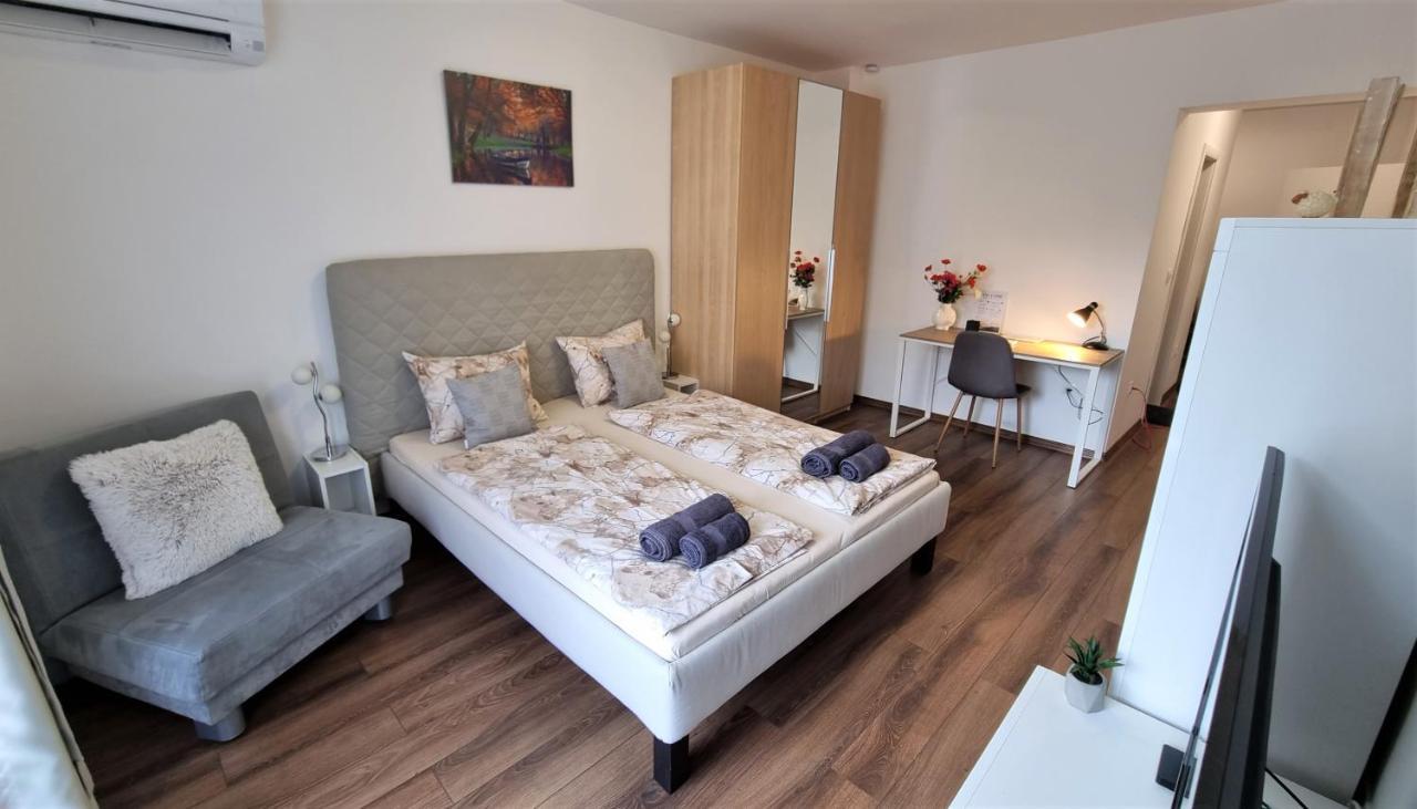 Luxury Quiet Apartment In The City Center พลอฟดิฟ ภายนอก รูปภาพ