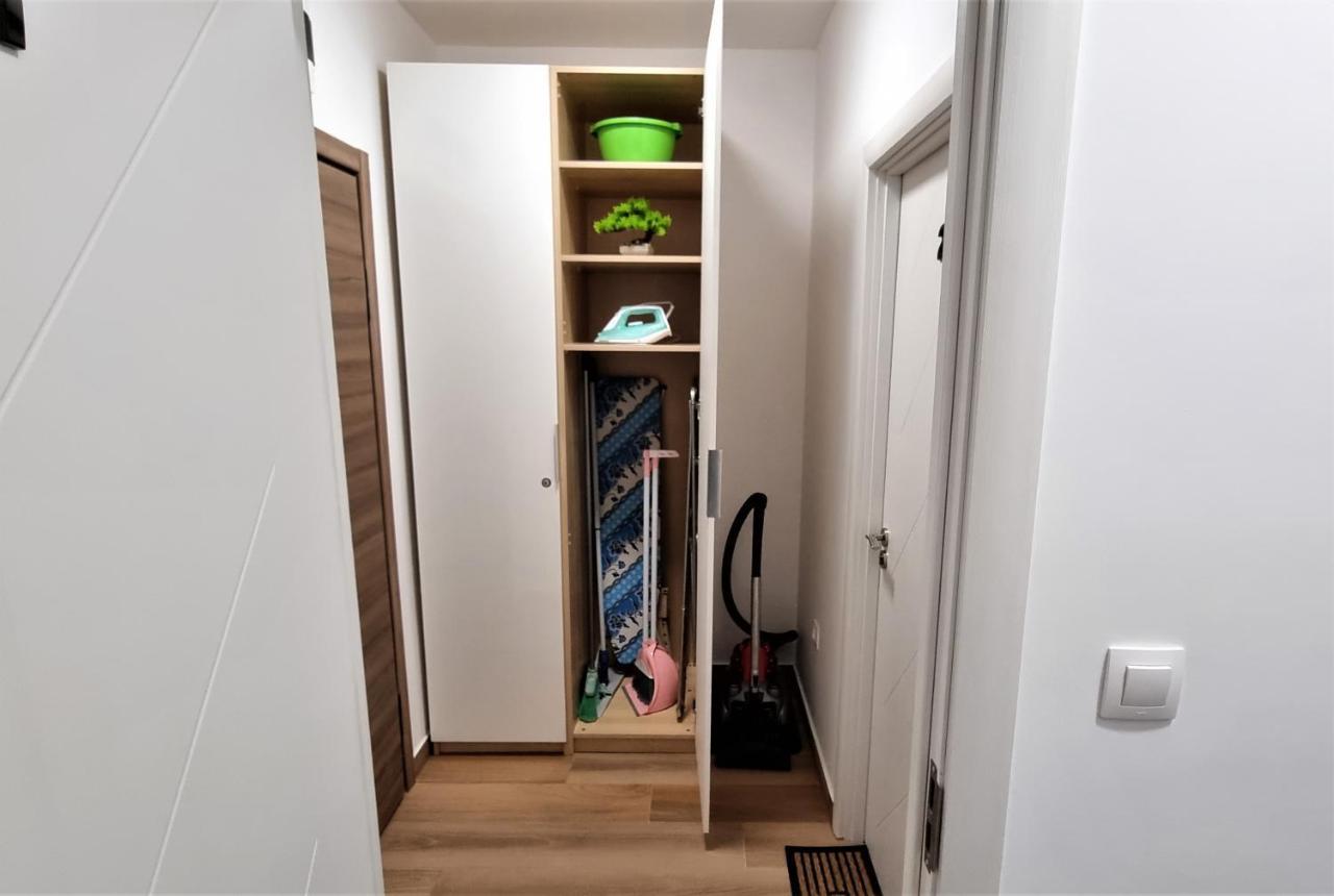 Luxury Quiet Apartment In The City Center พลอฟดิฟ ภายนอก รูปภาพ